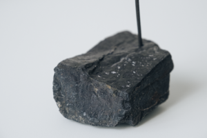 Thumbnail : solid – blackrock #002 / still / stand by Tsuyoshi NAKATOMI