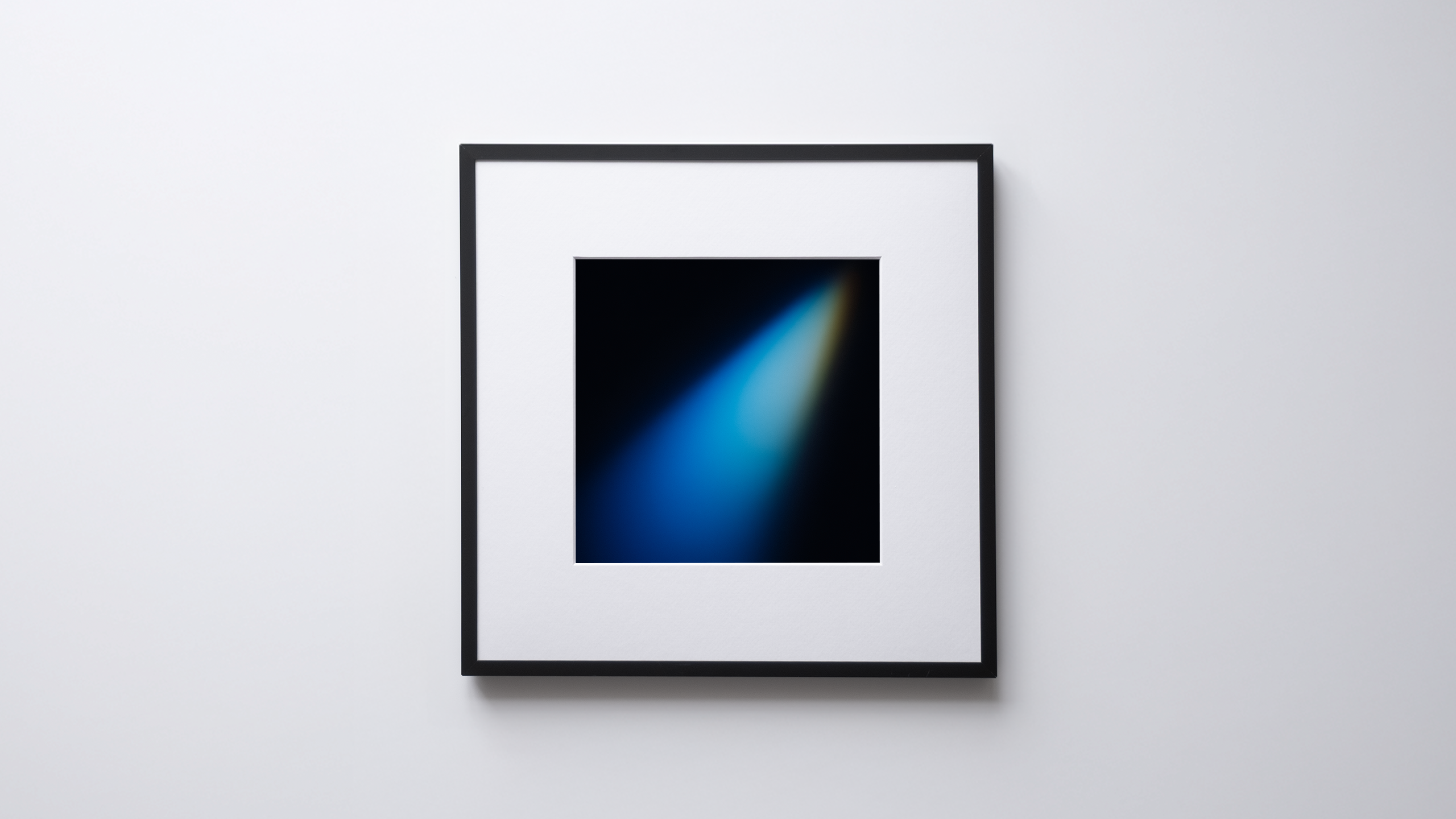 Dec 21, 2025 / aura graph / 光の写真 by Tsuyoshi NAKATOMI